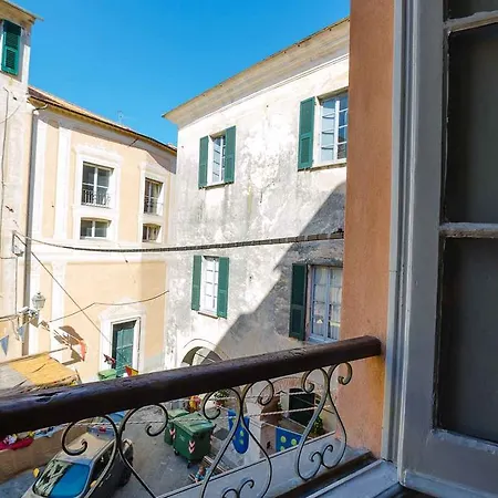 Palazzo Aycardi דירה *